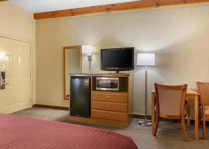 Western Canyon De Chelly Hotel 3*