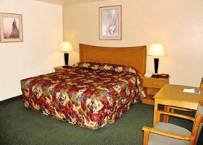 Western Canyon De Chelly Hotel Chinle